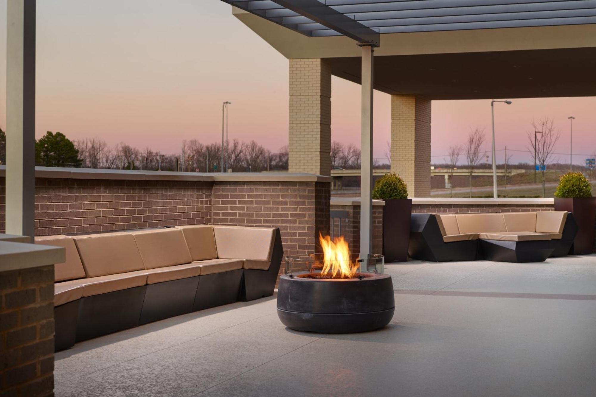 Springhill Suites By Marriott Arlington Tn ภายนอก รูปภาพ